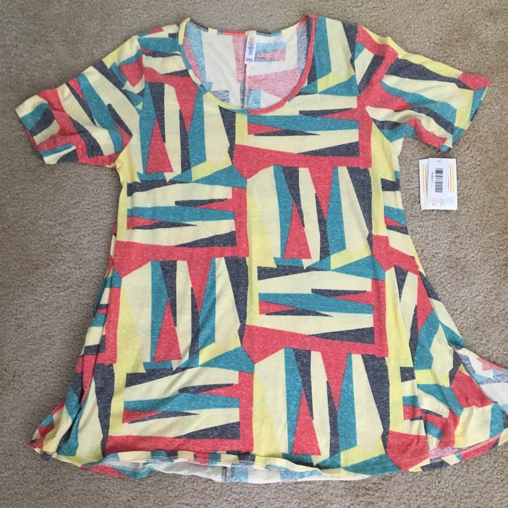 LuLaRoe Perfect T size L NWT